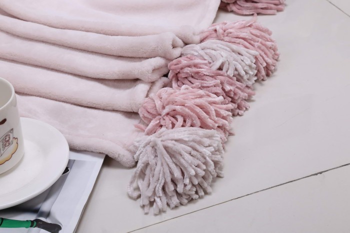 Tassel №2 (пудра) Покрывало 220х230