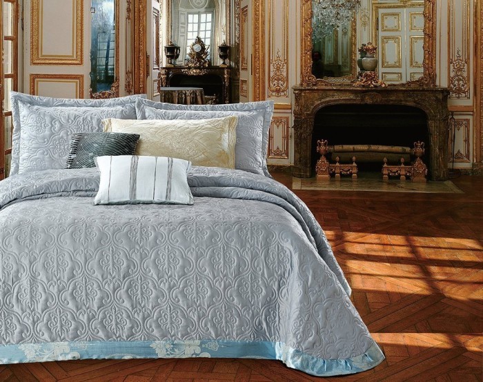 Покрывало Cristelle Queen Victoria Суперевро QV2426-6