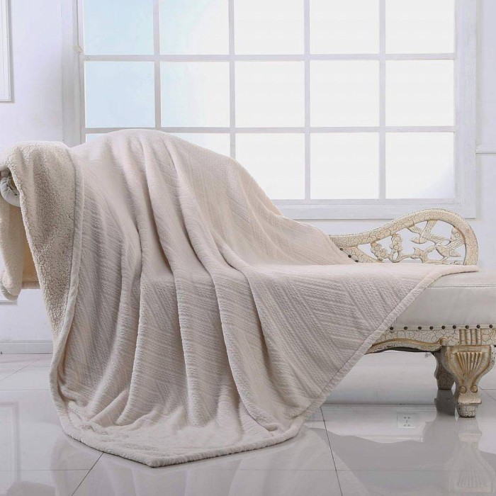 Флориан (молоко) Покрывало 220х240