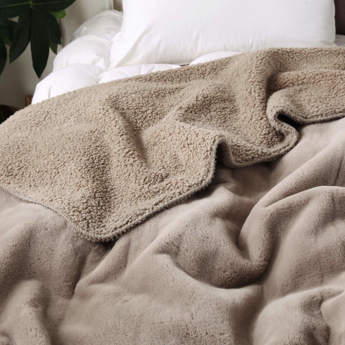 Аурелия (беж) Плед 160х220