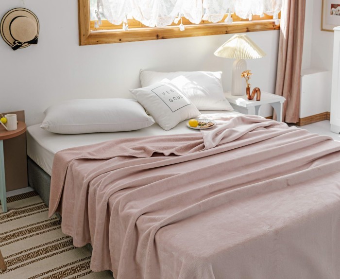 София (розовая) Покрывало 160х220