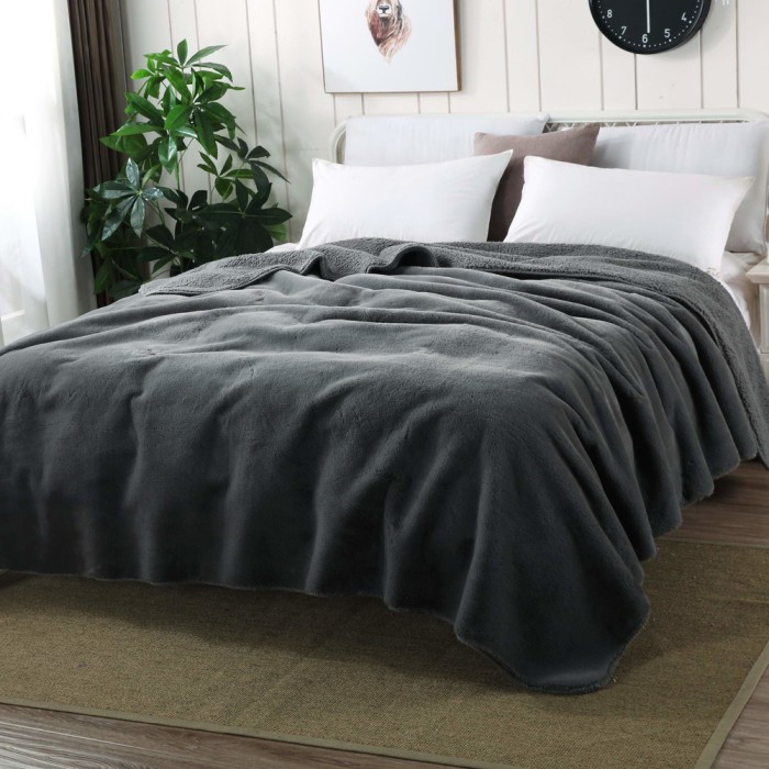 Аурелия (антрацит) Покрывало 160х220