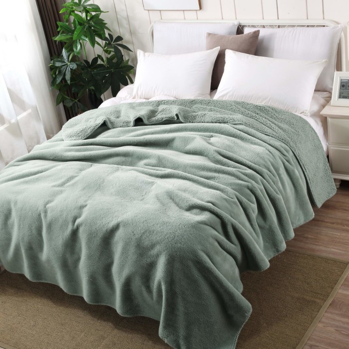 Аурелия (зеленая) Покрывало 220х240