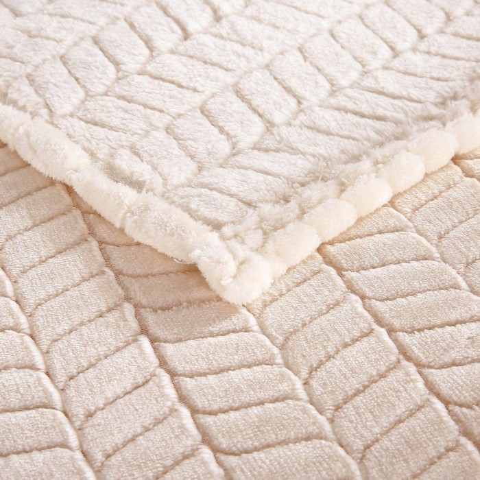 Орфей (молоко) Покрывало 160х220