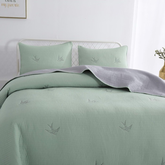 Жаклин (зеленая) Покрывало 160х220