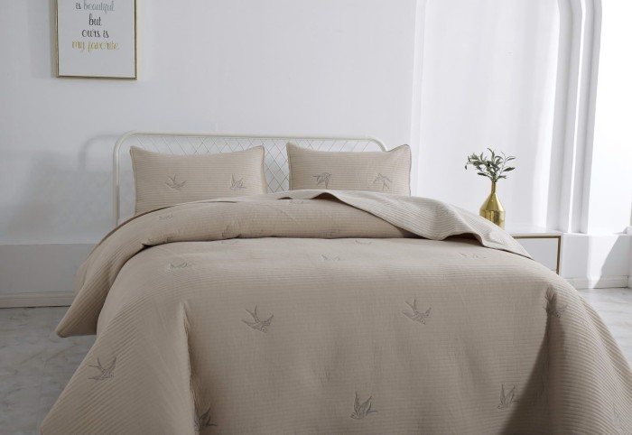 Жаклин (беж) Покрывало 160х220