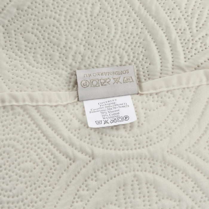 Скарлет (молоко) Покрывало 240х260