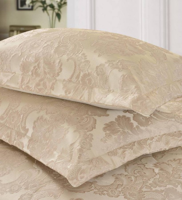 Дельфина (капучин) Покрывало 240х260