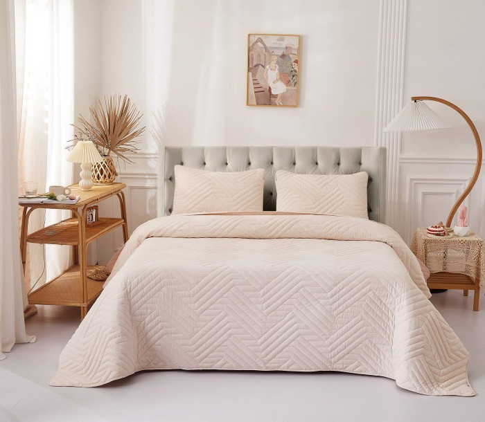 Мориц (крем) Покрывало 160х220