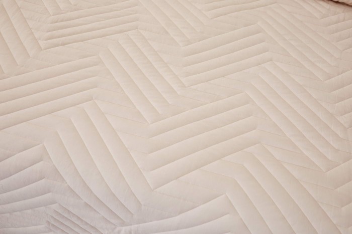 Мориц (крем) Покрывало 160х220