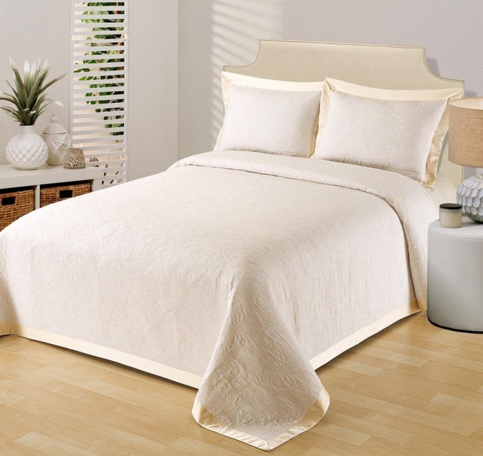 Ирсон (молоко) Покрывало 240х260