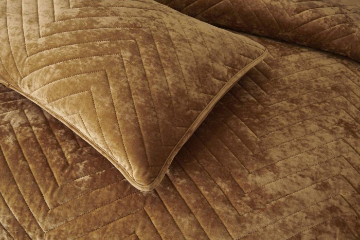 Фернанд (горчичное) Покрывало 240х260