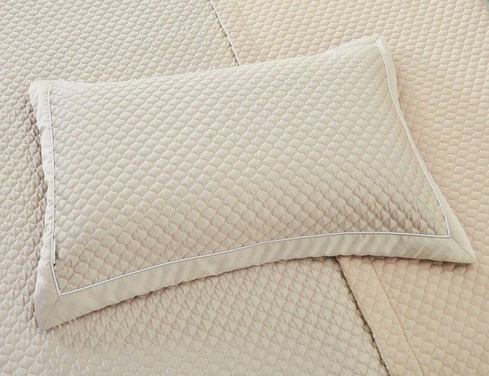 Молли (крем) Покрывало 230х250