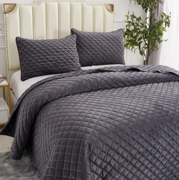 Мартин (антрацит) Покрывало 240х260