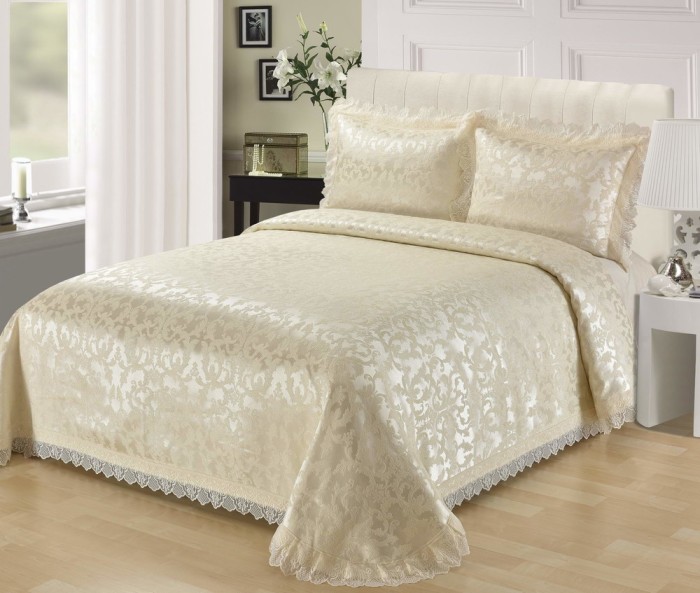 Клеопатра (молоко) Покрывало 240х260