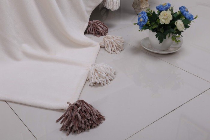 Tassel №1 (молоко) Покрывало 220х230