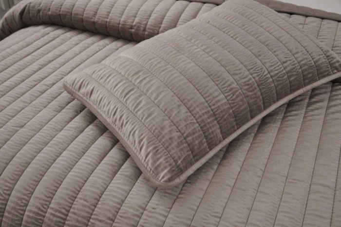 Фердинанд (беж) Покрывало 240х260