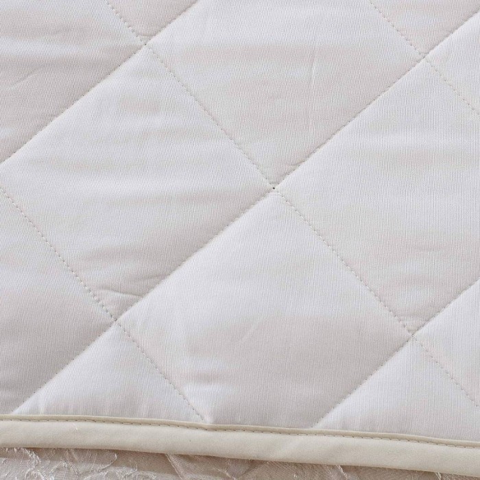 Лукерия (молоко) Покрывало 240х260