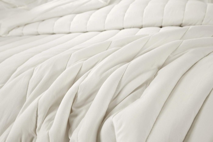 Микаэль покрывало кремовое 230х250