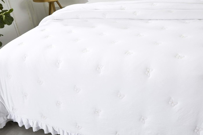 Ребека (белая) Покрывало 160х220