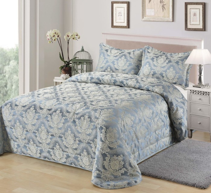 Эсфира (голубая) Покрывало 240х260